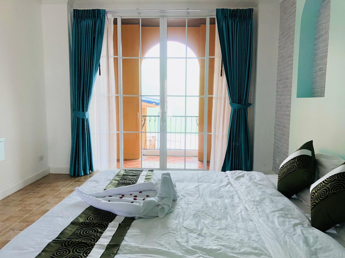 Krinnatra Villa Chonburi Eksteriør billede