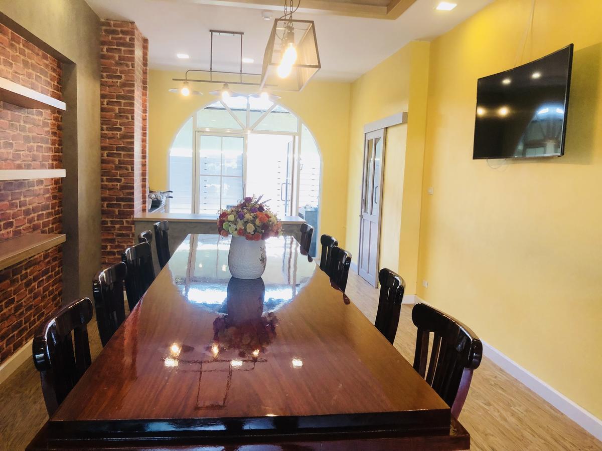 Krinnatra Villa Chonburi Eksteriør billede
